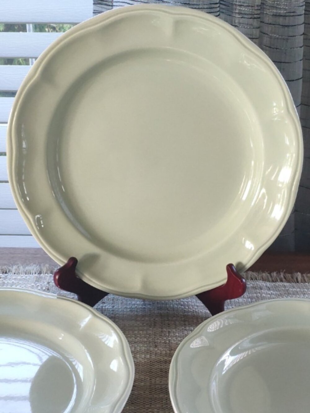 Set o f 3 VTG Studio Nova Reflections Dinner Charger Plate Avocado 11.75"